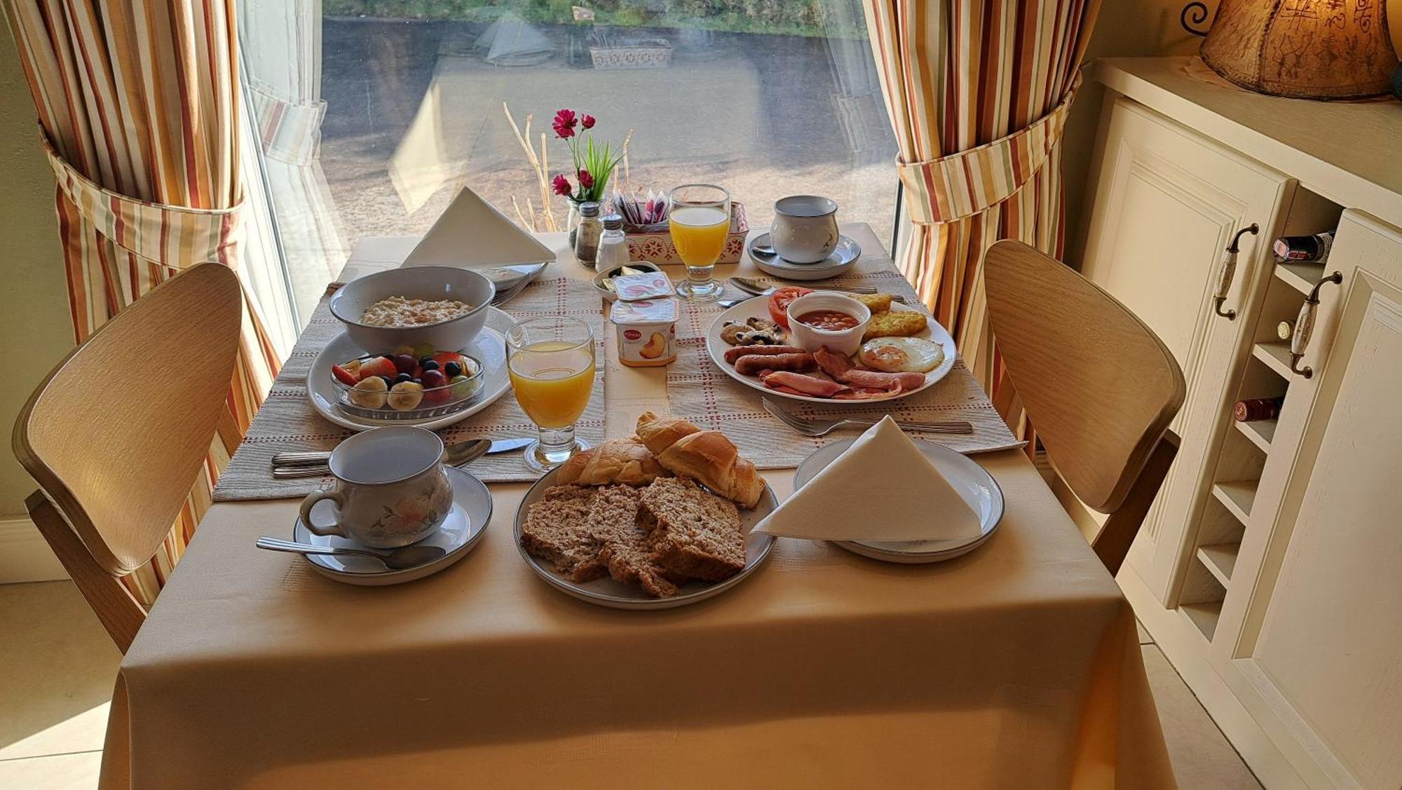 Hillhead House, F94 F6N1 Bed and Breakfast Ardara Eksteriør billede